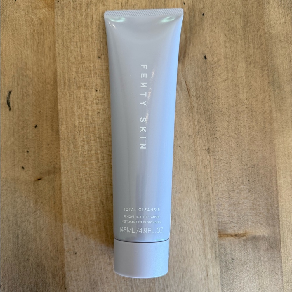 Fenty Skin Total Cleans’r